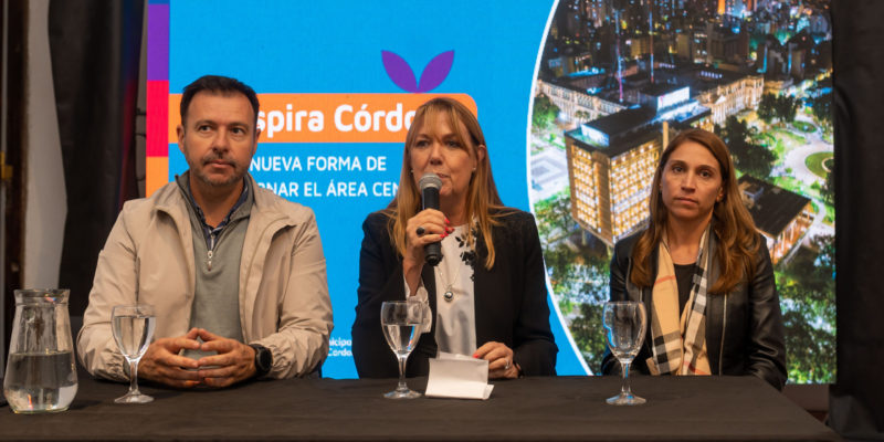 Respira Córdoba: La Municipalidad Anunció 36 Intervenciones En Espacios Verdes Y Se Presentaron Los Nuevos Circuitos De Recolección De Residuos Secos En El área Central
